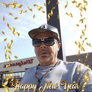 Meet your Posher, James e